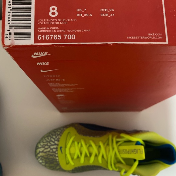 NIKE basketball shoes - Picture 8 of 12